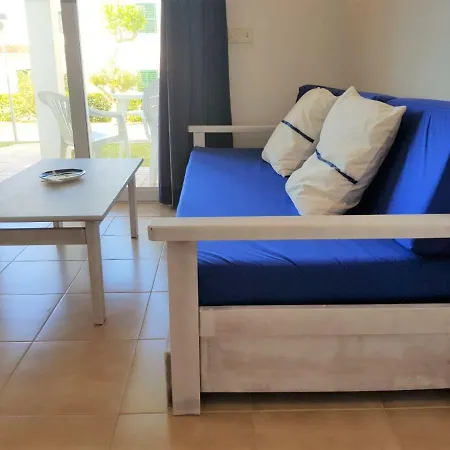 Apartamento En La Playa Con Piscina 公寓 *